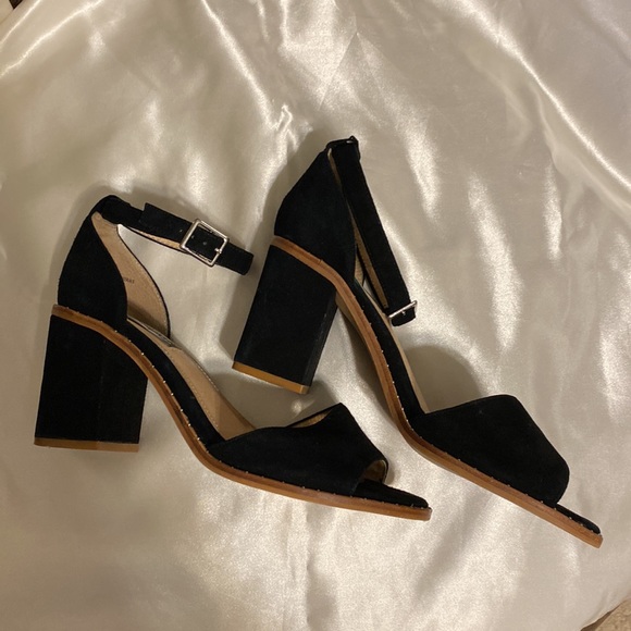 Torrid collection beautiful plat form heel shoes size 8.5 - Picture 4 of 7